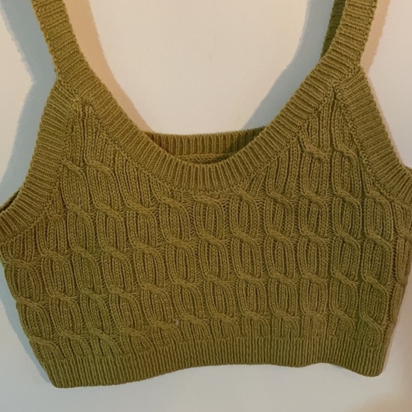 Green knit Crop Top - Picture 7 of 12